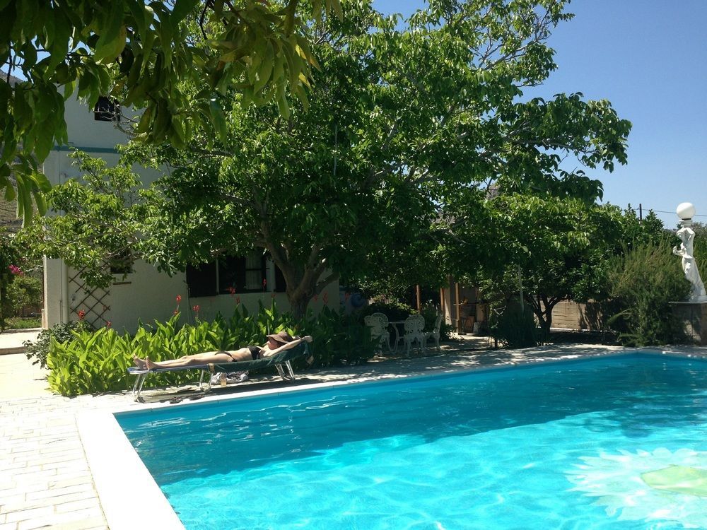 Apartment Traditional Kolymbia
